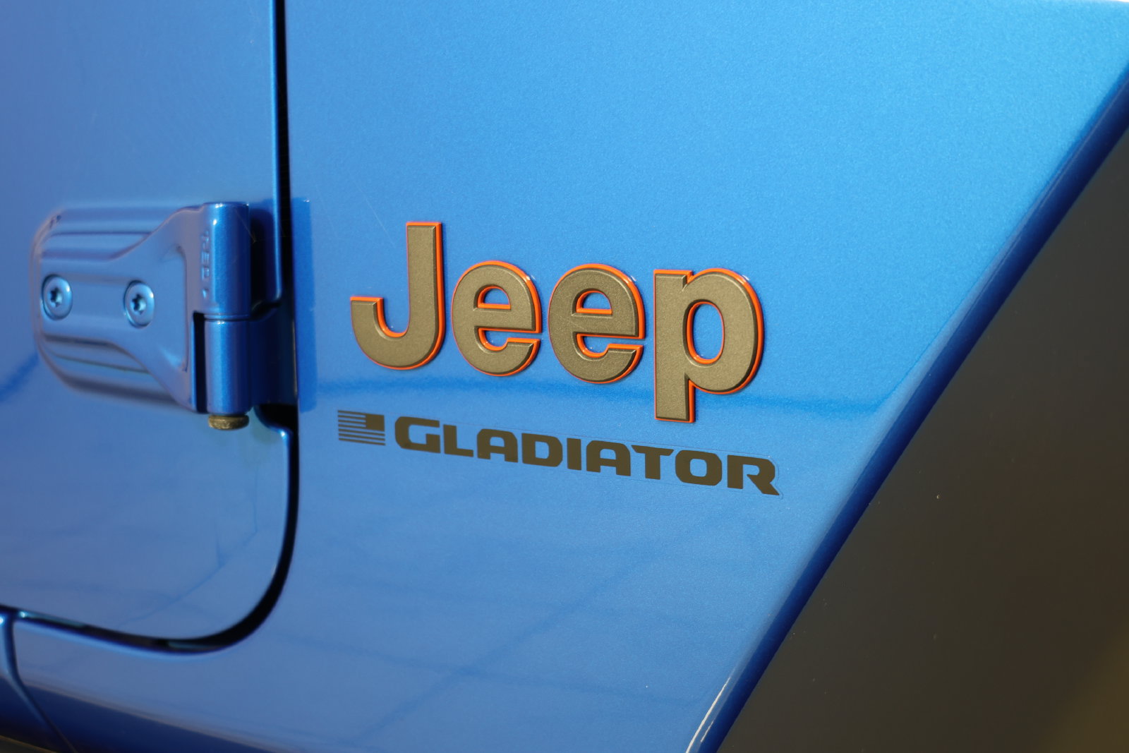 Used 2025 Jeep Gladiator Mojave w/ Convenience Group AWD/4WD image 51