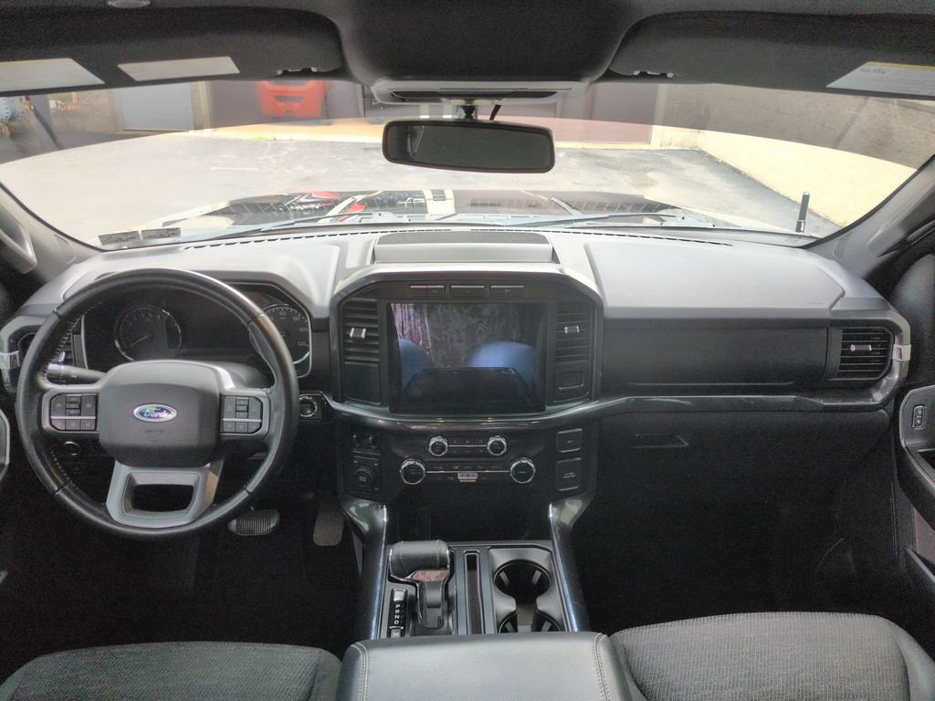 Used 2022 Ford F150 XLT w/ Equipment Group 302A High AWD/4WD image 9