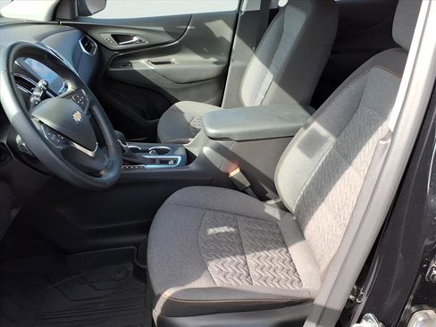 Used 2024 Chevrolet Equinox LT w/ LPO, Floor Liner Package image 10