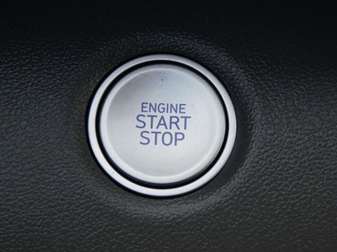 Used 2023 Hyundai Elantra SEL w/ Cargo Package image 8