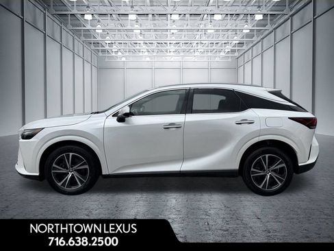Used 2023 Lexus RX 350 Premium w/ Accessory Package AWD/4WD image 3