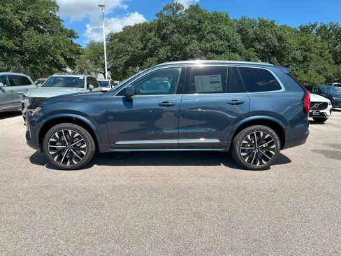 New 2026 Volvo XC90 B6 Plus w/ Protection Package Premier image 3