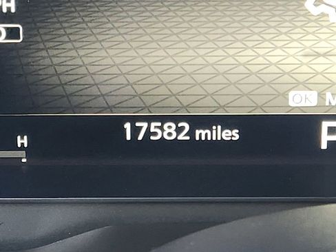 Used 2023 Nissan Rogue Platinum w/ Platinum Premium Package image 25