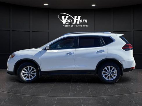 Used 2020 Nissan Rogue SV image 28