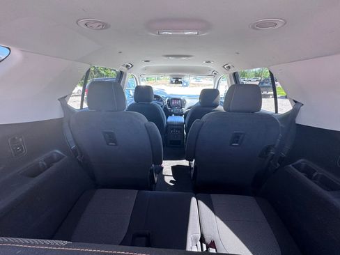 Used 2019 Chevrolet Traverse LT image 28