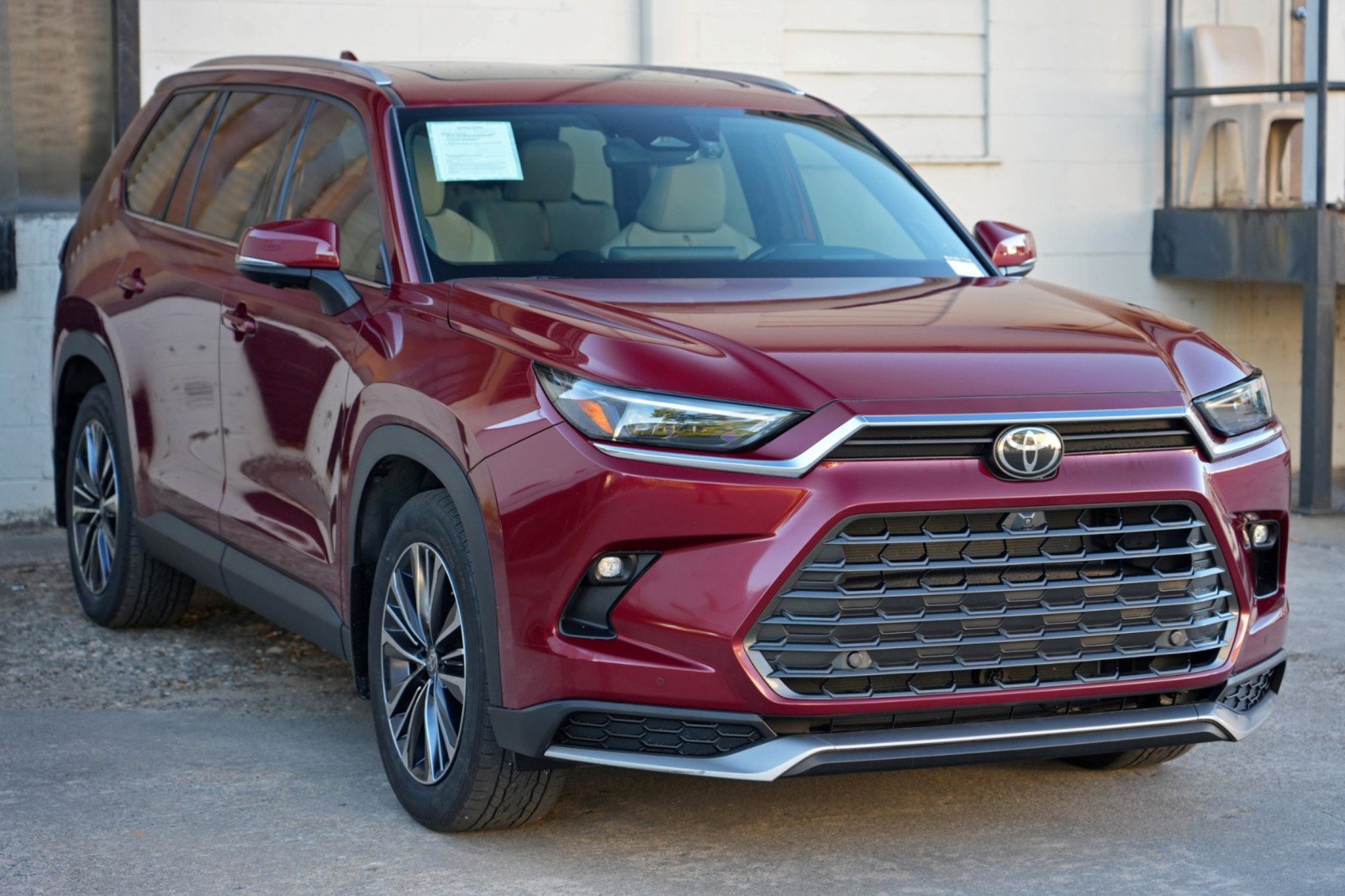 Used 2024 Toyota Grand Highlander AWD Hybrid image 56