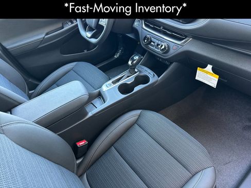 New 2026 Buick Envista Preferred image 16