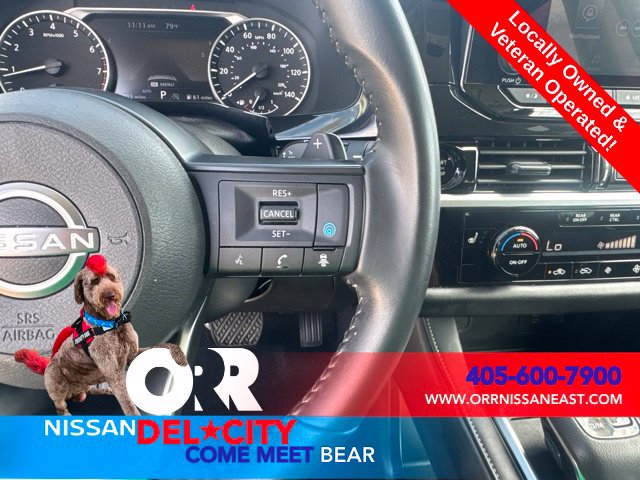 Used 2025 Nissan Pathfinder SV AWD/4WD image 19