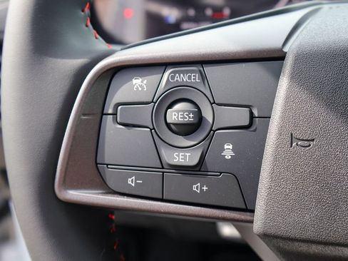 New 2026 Nissan Sentra SR FWD image 9