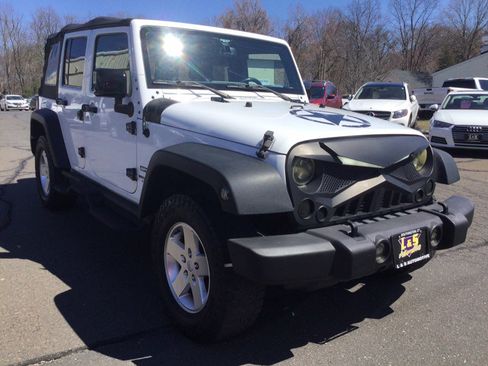 Used 2015 Jeep Wrangler Unlimited Sport w/ Quick Order Package 24S image 6
