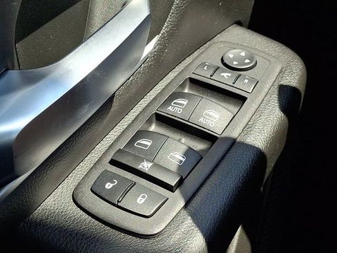 Used 2023 RAM 1500 Big Horn AWD/4WD image 31
