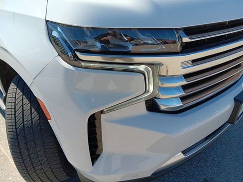 Used 2023 Chevrolet Tahoe High Country image 4