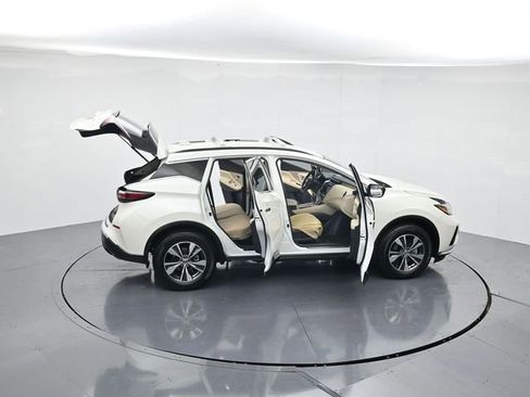 Used 2021 Nissan Murano SV image 41