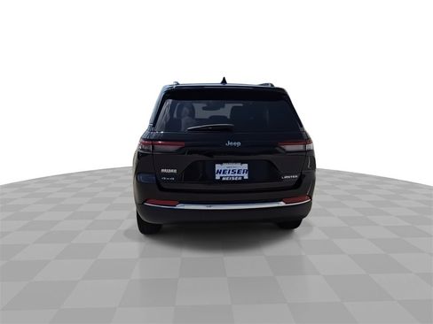 Used 2023 Jeep Grand Cherokee Limited image 7