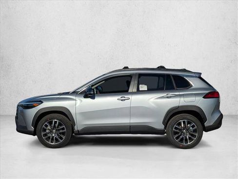 New 2026 Toyota Corolla Cross XLE image 5