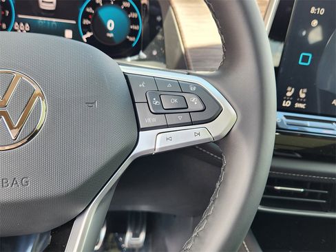 New 2025 Volkswagen Atlas SEL Premium R-Line image 9