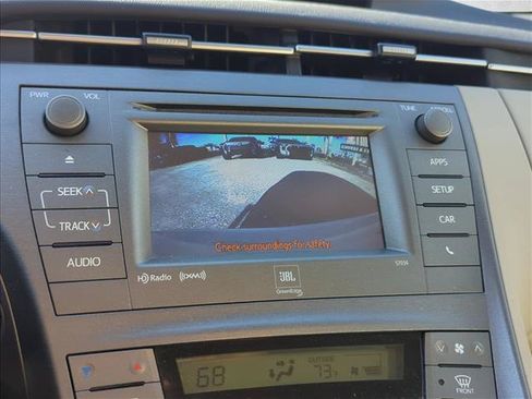 Used 2014 Toyota Prius Four FWD image 18