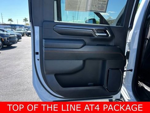 Used 2024 GMC Sierra 2500 AT4 w/ AT4 Premium Plus Package image 13