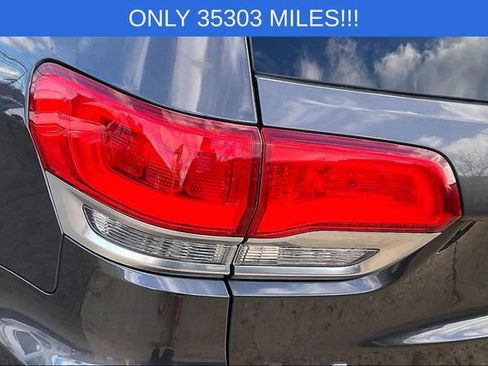 Used 2017 Jeep Grand Cherokee Summit w/ Platinum Series Group image 30