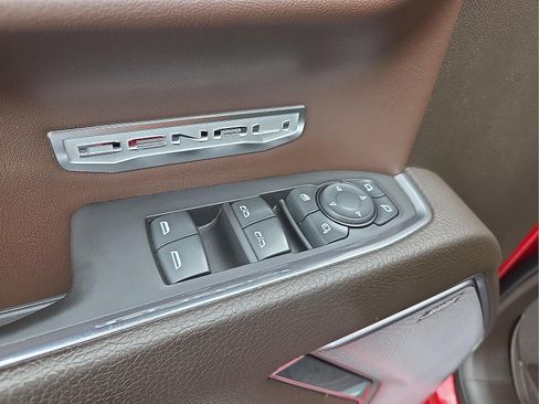 Certified 2023 GMC Sierra 1500 Denali AWD/4WD image 15