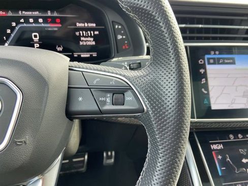 Used 2021 Audi SQ8 Prestige w/ Prestige Package image 18