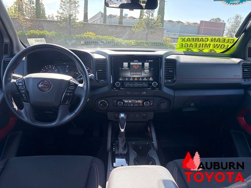 Used 2023 Nissan Frontier PRO-4X w/ Technology Package AWD/4WD image 12