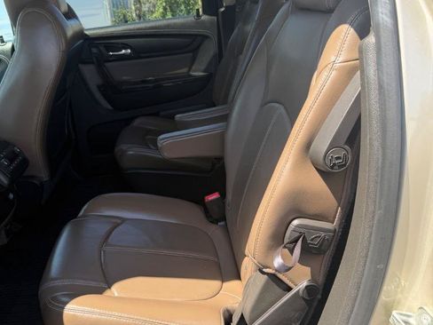 Used 2015 GMC Acadia SLT FWD image 31