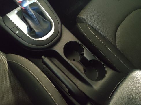 Used 2024 Kia Forte LXS FWD image 26