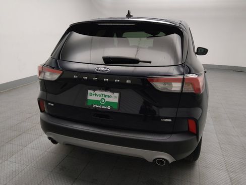 Used 2021 Ford Escape SE image 7