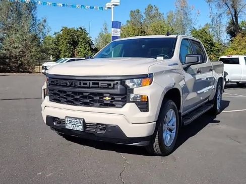 New 2026 Chevrolet Silverado 1500 Custom image 4