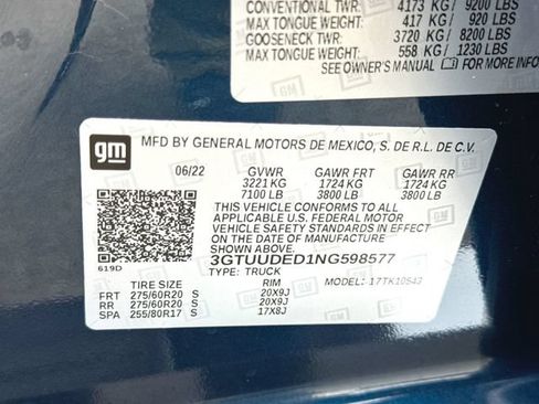 Used 2022 GMC Sierra 1500 SLT w/ SLT Premium Plus Package AWD/4WD image 34
