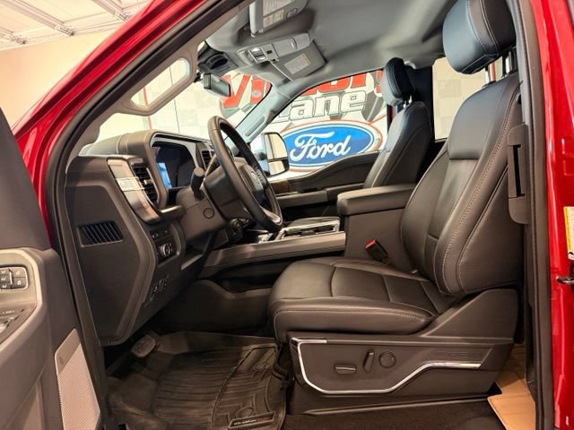 Used 2024 Ford F350 Lariat w/ Chrome Package AWD/4WD image 14