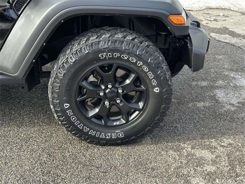 Certified 2023 Jeep Wrangler Willys image 12
