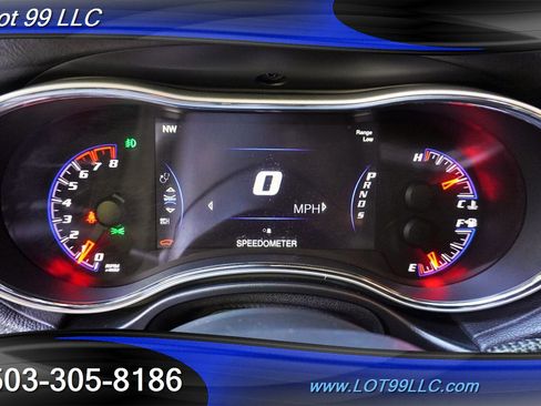 Used 2015 Jeep Grand Cherokee SRT w/ Luxury Group II AWD/4WD image 20