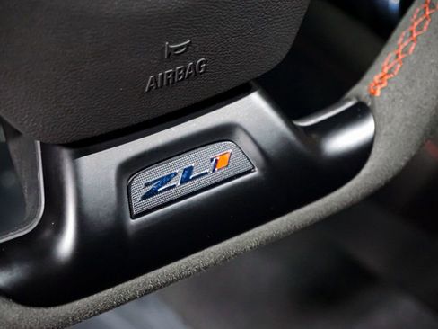 Used 2021 Chevrolet Camaro ZL1 image 70