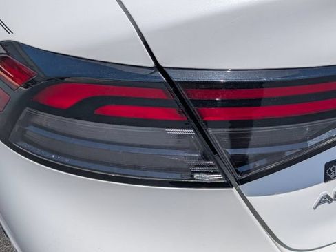 Used 2025 Honda Accord SE image 11