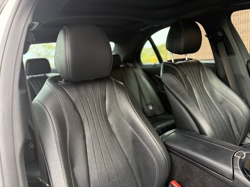Used 2017 Mercedes-Benz E 300 4MATIC image 17