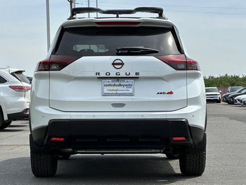 New 2026 Nissan Rogue SV w/ Rock Creek Premium Package image 5