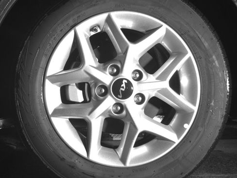 Used 2025 Kia Soul LX w/ LX Technology Package image 12