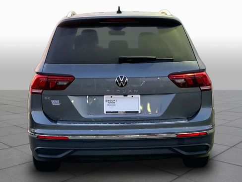 Used 2024 Volkswagen Tiguan SE FWD image 5