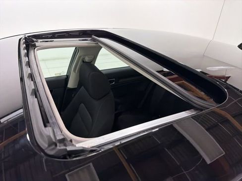 Used 2023 Honda Civic EX image 27