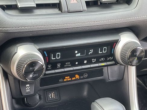 Used 2025 Toyota RAV4 LE image 26