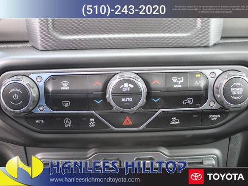 Used 2021 Jeep Wrangler Sport AWD/4WD image 19