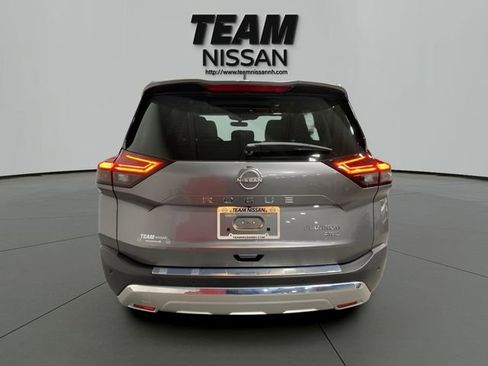 Certified 2023 Nissan Rogue Platinum w/ Platinum Premium Package AWD/4WD image 5