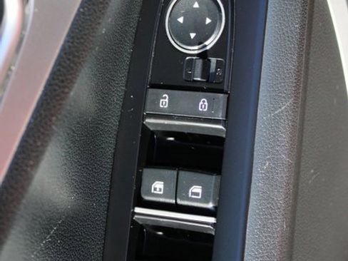 Used 2024 Kia Soul LX w/ Option Group 015 image 9