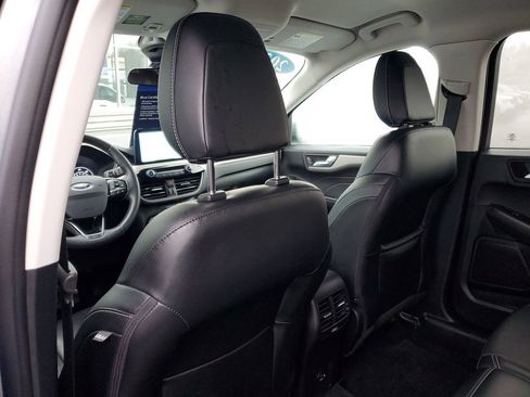 Certified 2022 Ford Escape SEL image 30