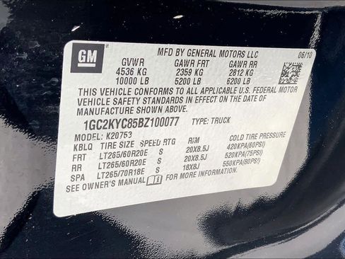 Used 2011 Chevrolet Silverado 2500 LTZ w/ LTZ Plus Package image 34