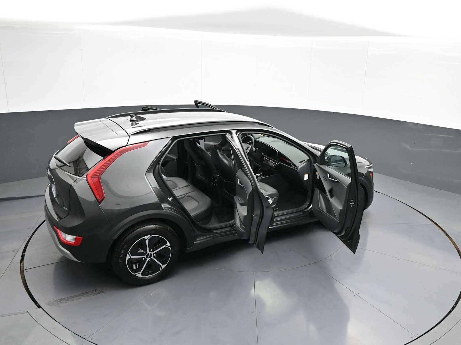 Certified 2025 Kia Niro EX w/ EX Cold Weather Package FWD image 43