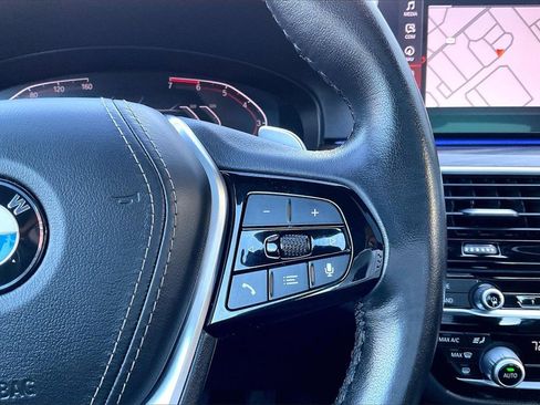 Used 2021 BMW 530i xDrive w/ Convenience Package image 12