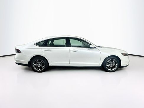 Used 2024 Honda Accord EX image 28
